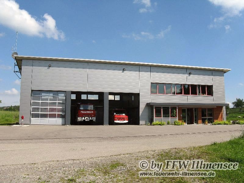 Das Feuerwehrgerätehaus Illmensee von außen